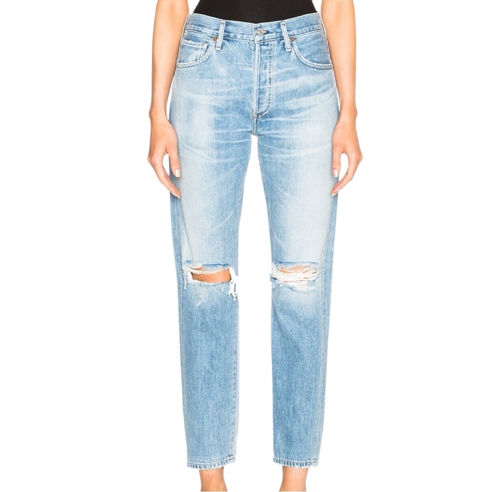 Citizens of Humanity Liya High Rise Classic Fit Crop in Torn, 28